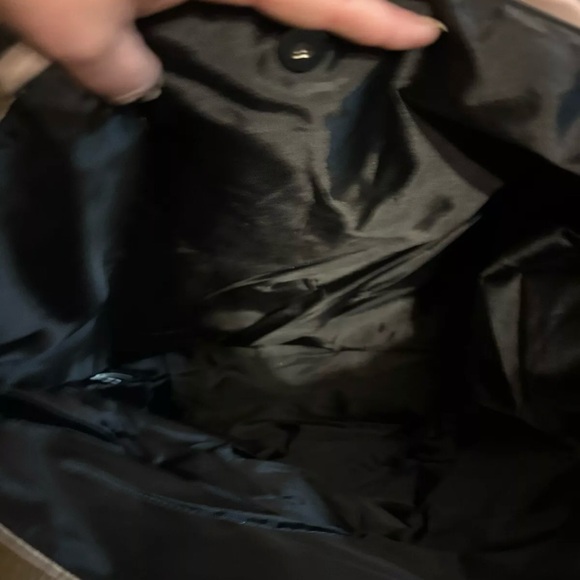 Betsey Johnson Tote XOX Too Too Pretty Rosegold Skull with Pink Sequin Bow - Picture 4 of 4